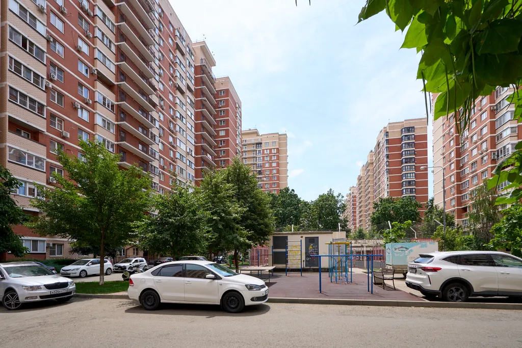 Квартира Светлая квартира с шикарным видом из окна — Краснодар