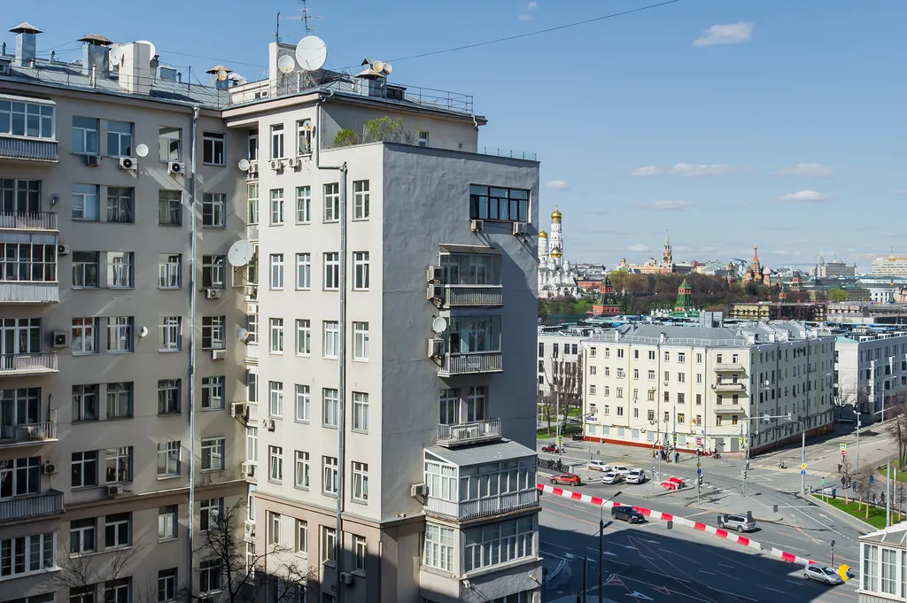 Стильная двушка с видом на набережную