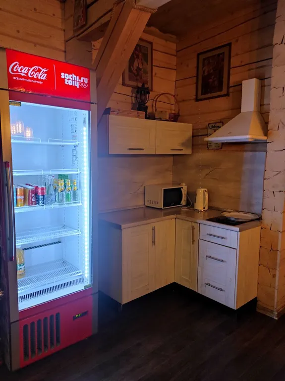 Уютный коттедж с бассейном