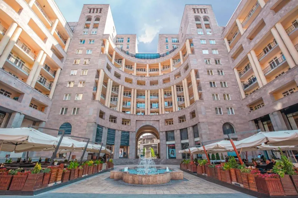 Красивая квартира — аренда посуточно в Ереван