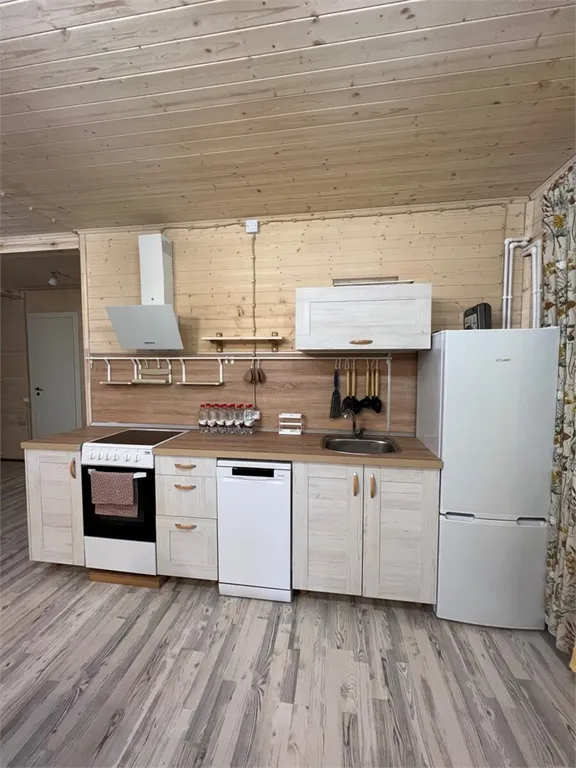 4-комнатный Дом