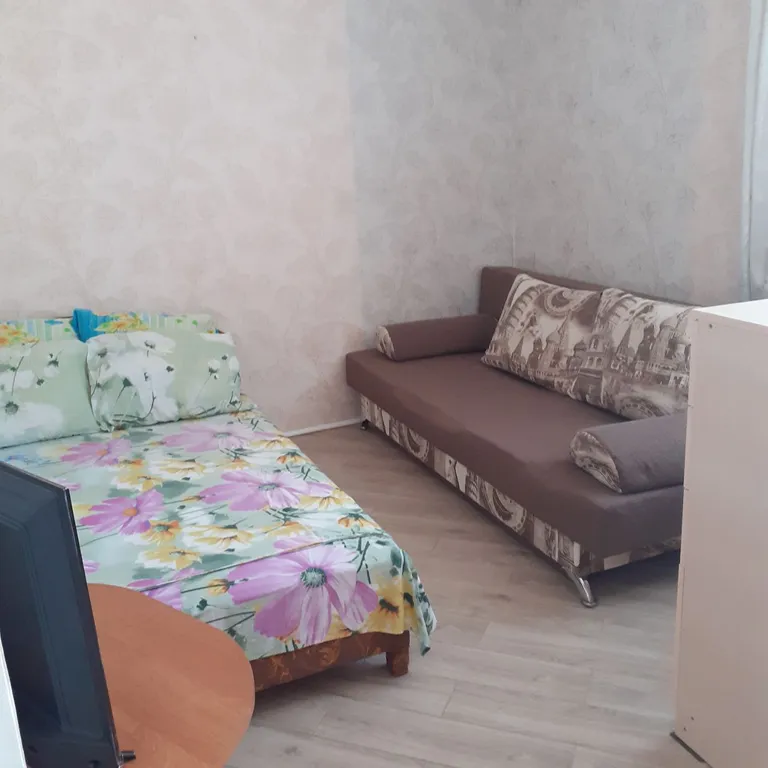 Уютный коттедж рядом с набережной имени Терешковой — аренда посуточно в Евпатория