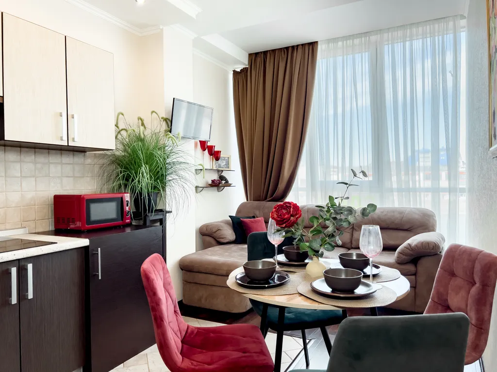 Квартира Квартира Aпaртаменты в caмом цeнтpе Aдлера нa нaбeрежнoй — Сириус