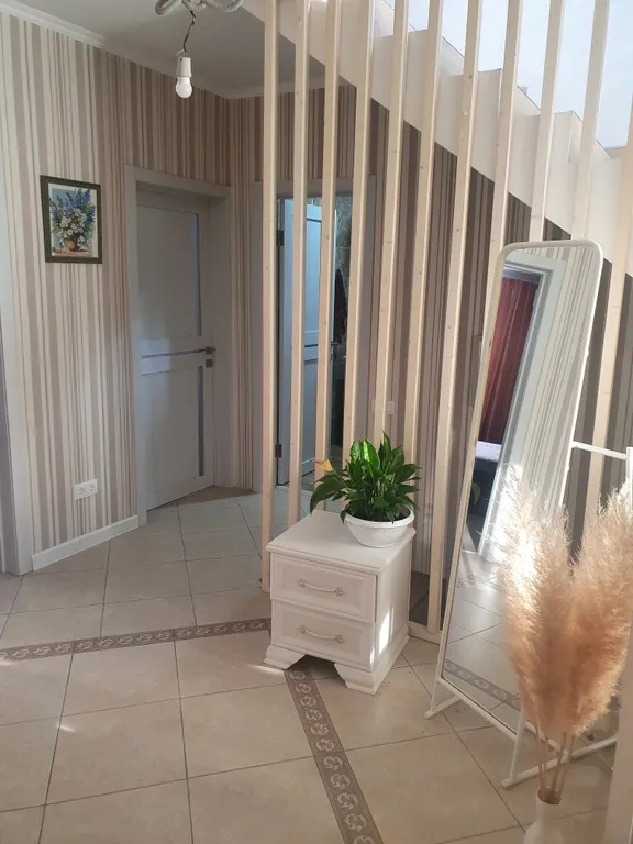 Комната в частном доме с собственной ванной комнатой