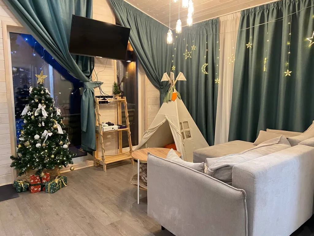 Домик Сказочный Лес с гриль-мангалом, костровой и большой сауной