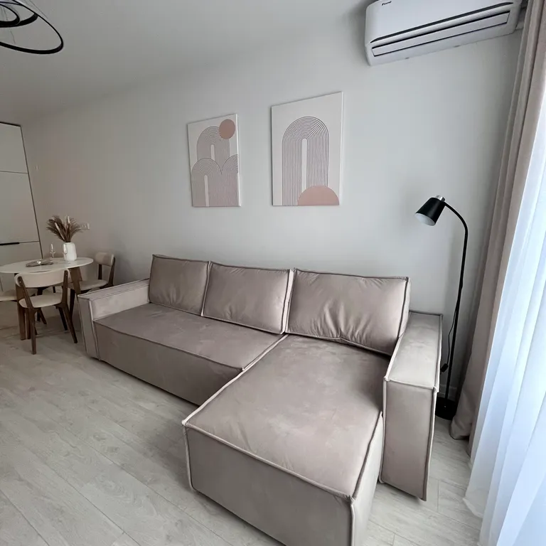 Новая евро-двухкомнатная квартира