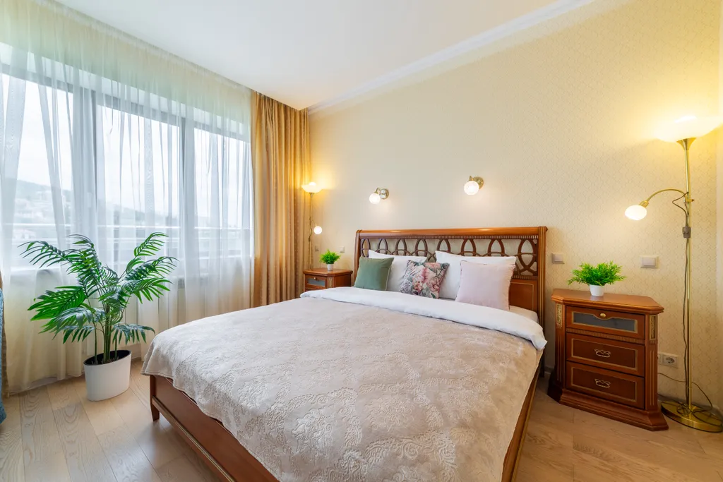 Роскошная идеал квартира с двумя террасами, тремя санузлами и бассейн