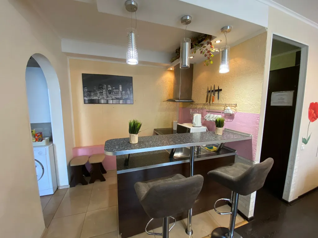 Квартира Квартира 2комн возле ТРЦ "Планета" — Красноярск