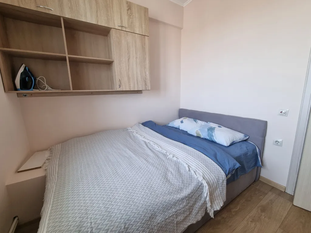 Уютная евродвушка рядом с Пиплс парком