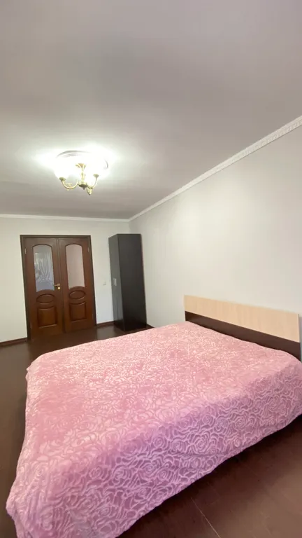 Квартира Просторная трехкомнатная квартира у моря — Сухум