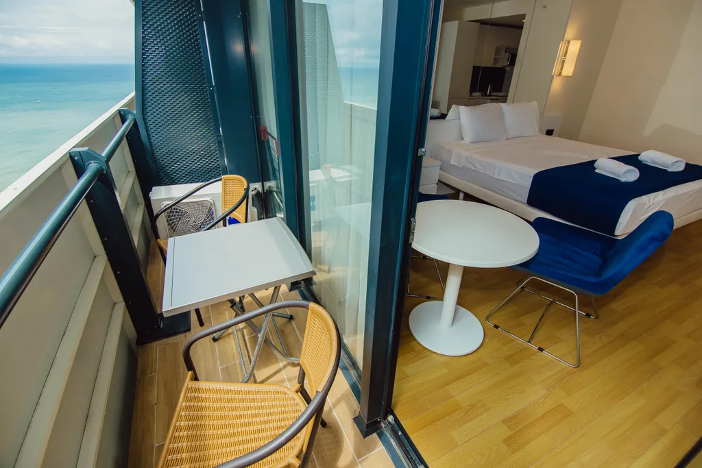 Апартамент с видом на море первая линия