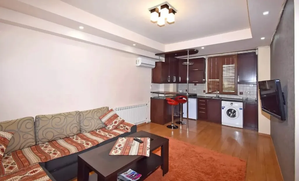 Удобная квартира в сердце города — аренда посуточно в Ереван