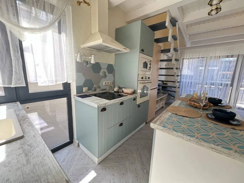 3-комнатные апартаменты с бассейном