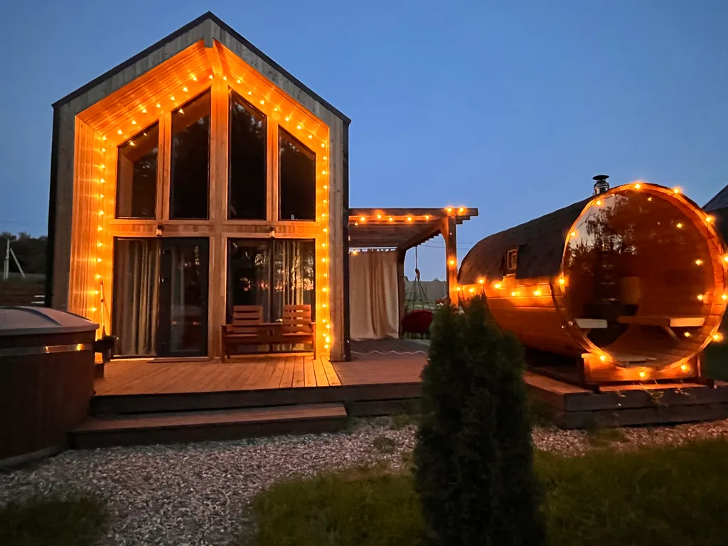 Дом с баней и купелью