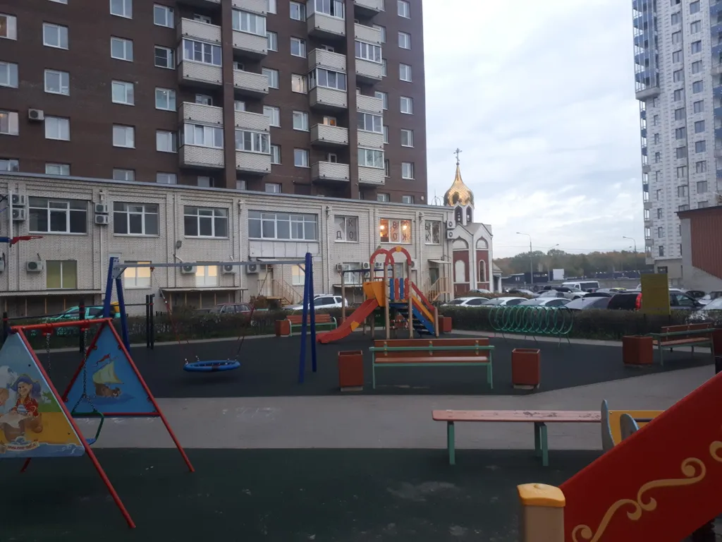 Уютная квартира в двух минутах от метро