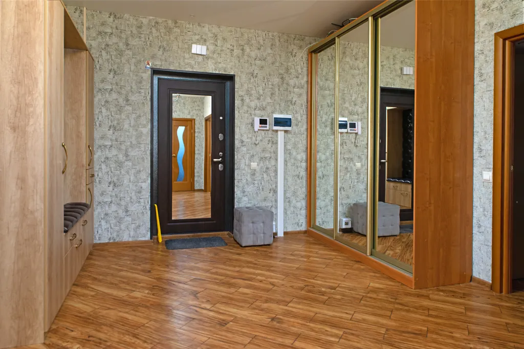 Квартира Трехкомнатная рядом с автовокзалом