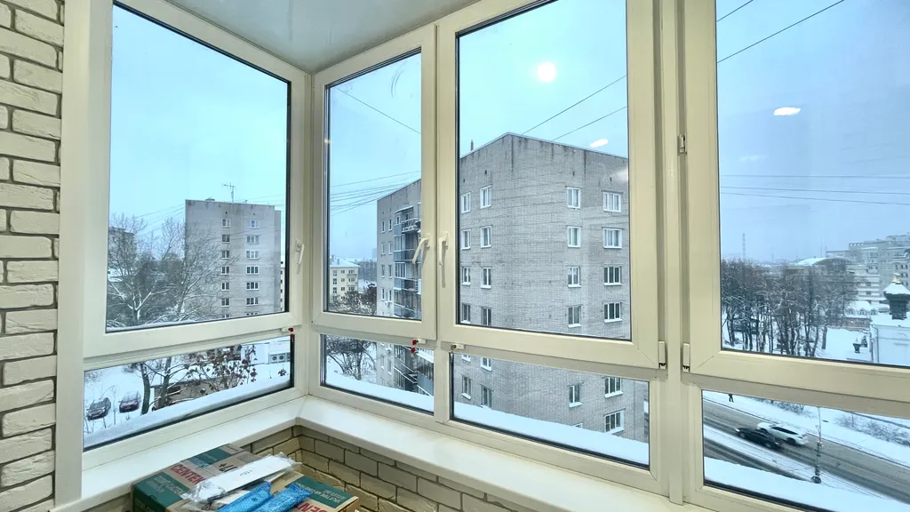 Современная квартира в центре города рядом с набережной