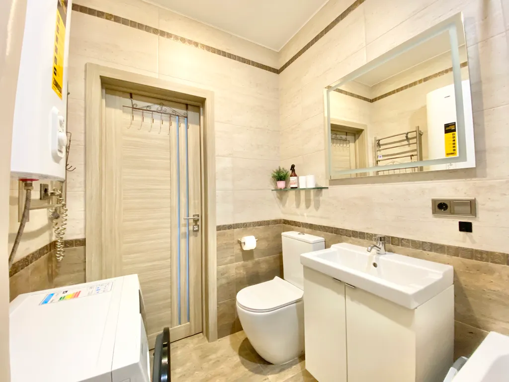 Квартира Квартира Уютная студия с панорамными окнами, балконом, видом на горы — Мацеста