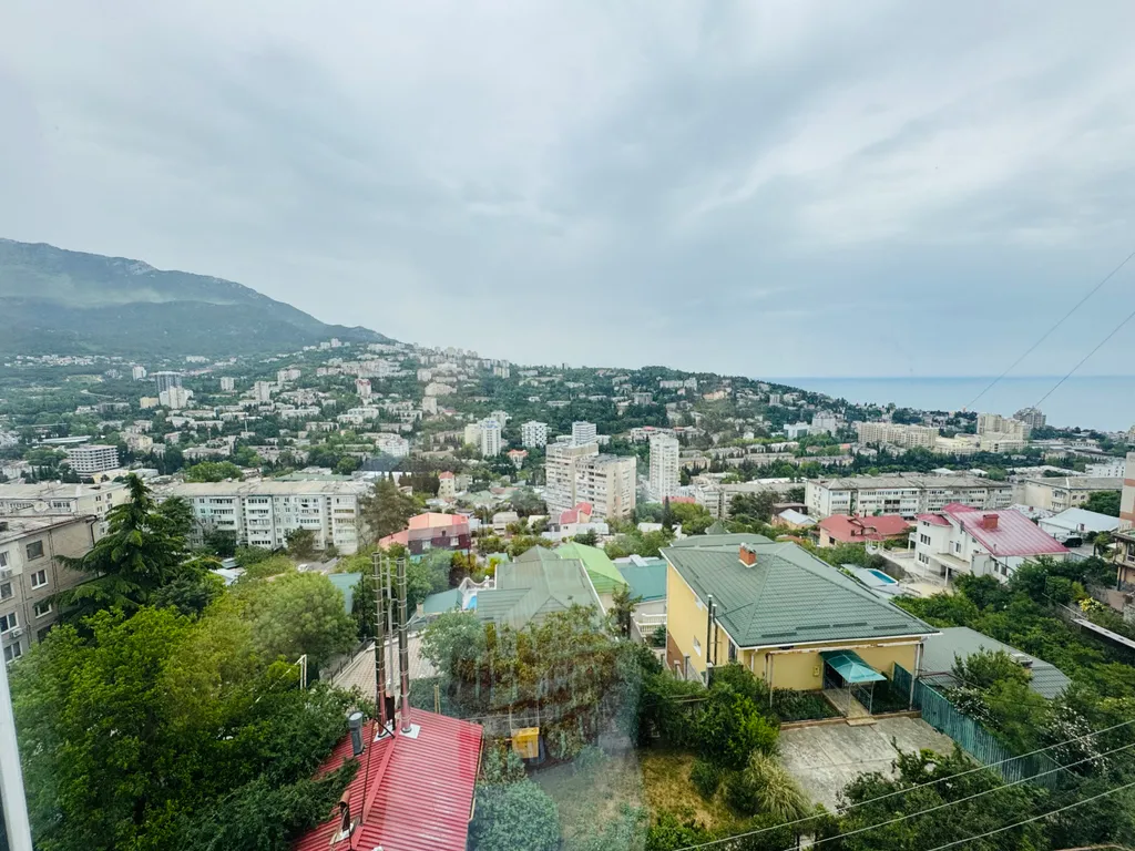 Просторная видовая квартира