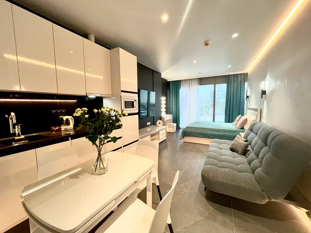 Квартира видовая в резиденции галерея Чижова, в центре города