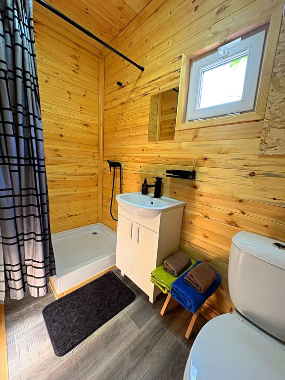 Коттедж Комфортабельный эко-домик Лаванда в горах у моря — Прасковеевка