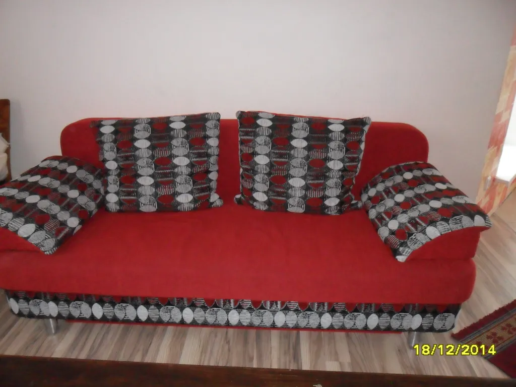 Коттедж 2 этажа в уединенном месте Бреста с парковкой во дворе