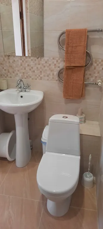 Двухкомнатный номер с кухней в коттедже