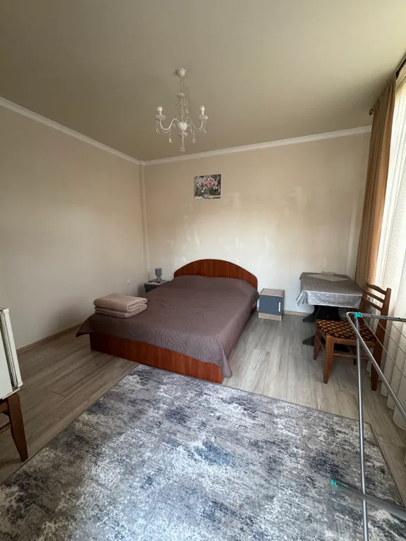 Квартира Номер с санузлом — аренда посуточно в Сухум