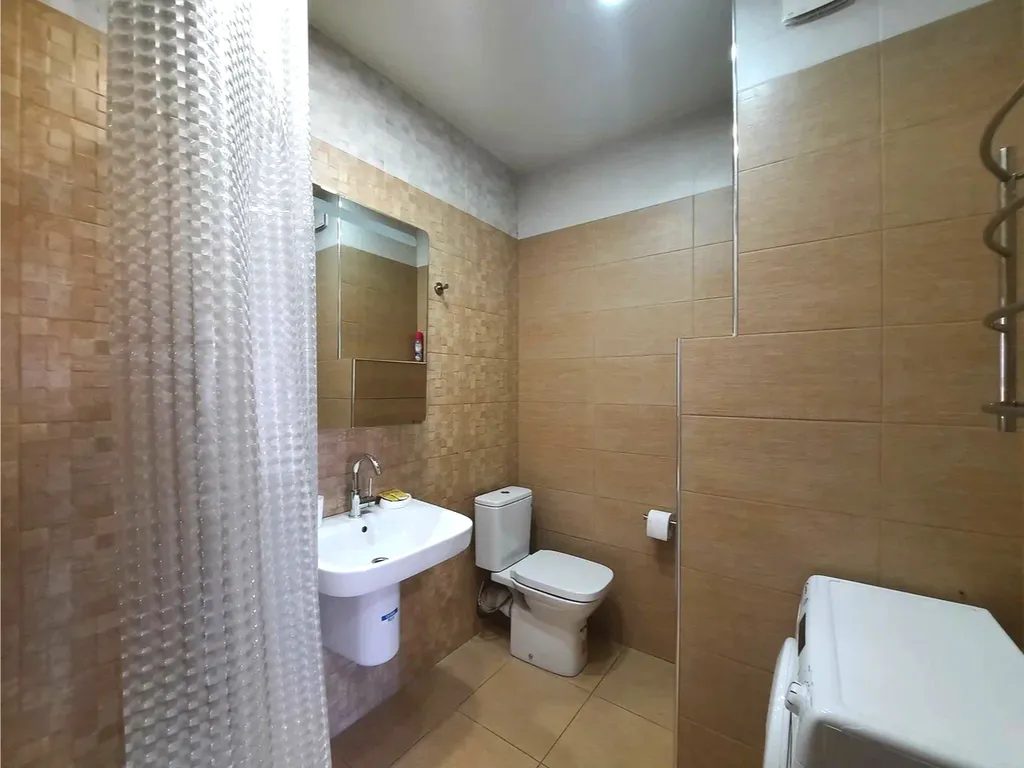 Современный уголок уюта: квартира-студия с полной комплектацией