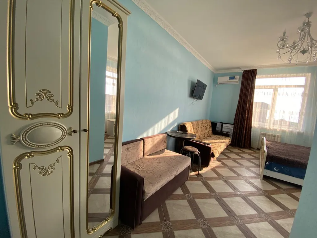 Квартира Апартаменты улучшенный Люкс с балконом с видом на море — Анапа