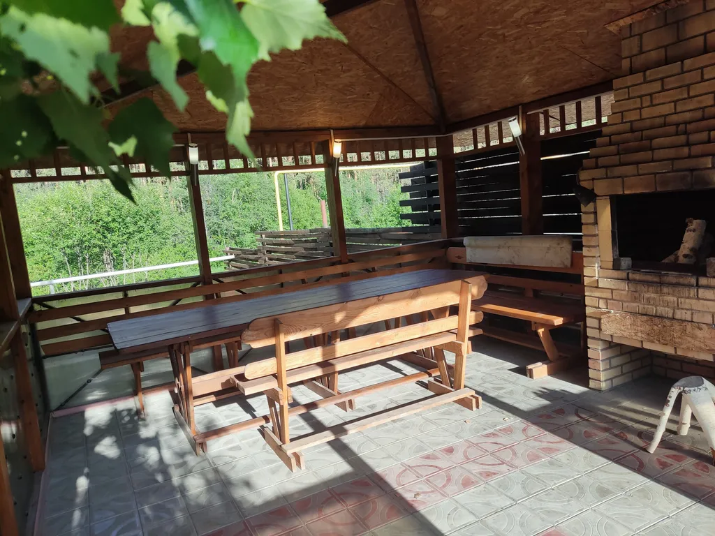 Бревенчатый дом