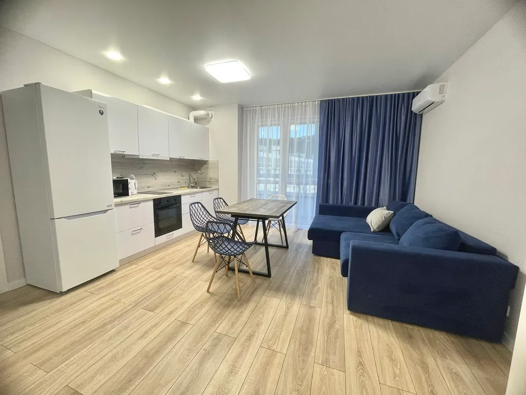 Новая уютная квартира в ЖК «Флора» недалеко от моря — аренда посуточно в Кудепста