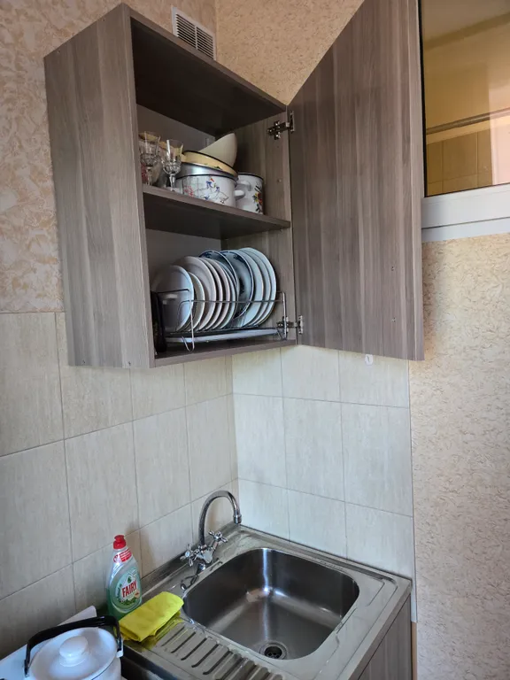 Теплая, солнечная квартира в центре города