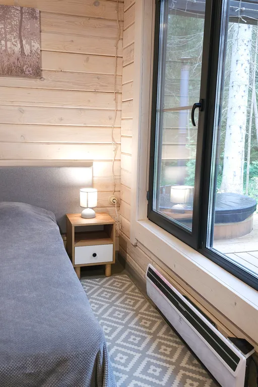 Дом на берегу озера