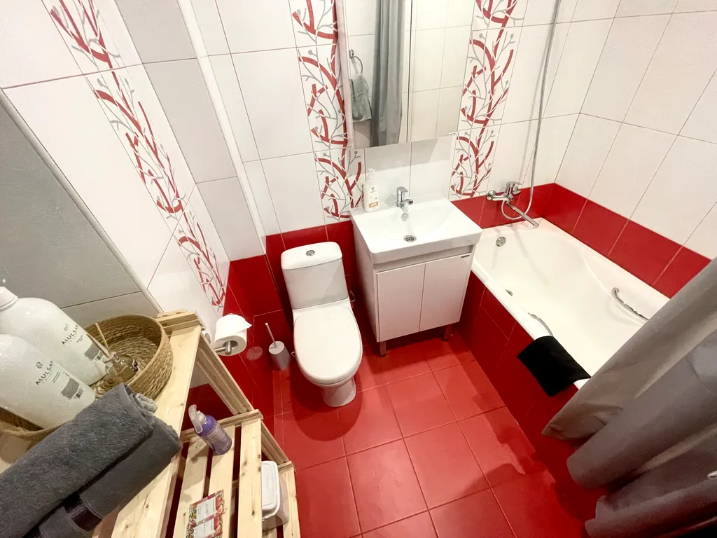 Уютная квартира с самозаселением рядом с президентским, ур. Мед центром