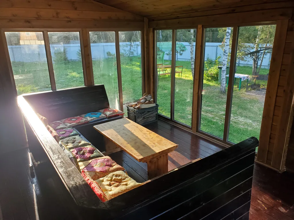 Загородный коттедж у леса