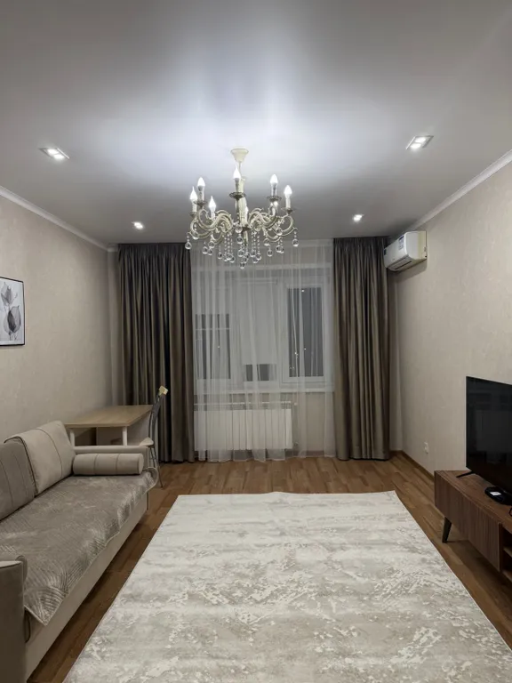 Уютная, комфортабельная квартира в тихом районе города — аренда посуточно в Астрахань