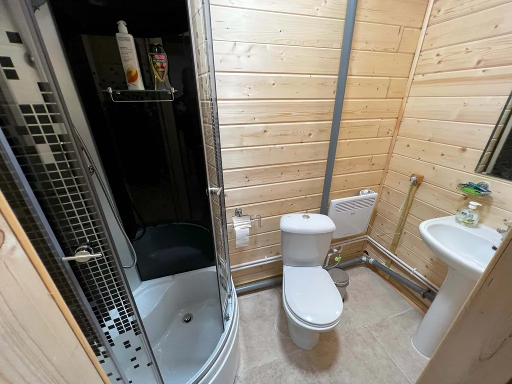 Коттедж 2-этажный у леса