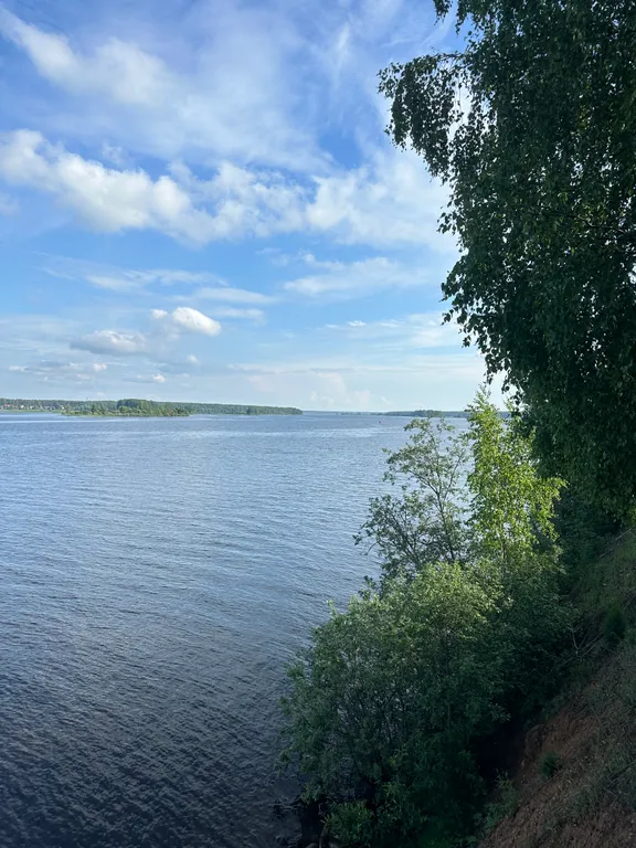 Уютный домик на берегу Волги