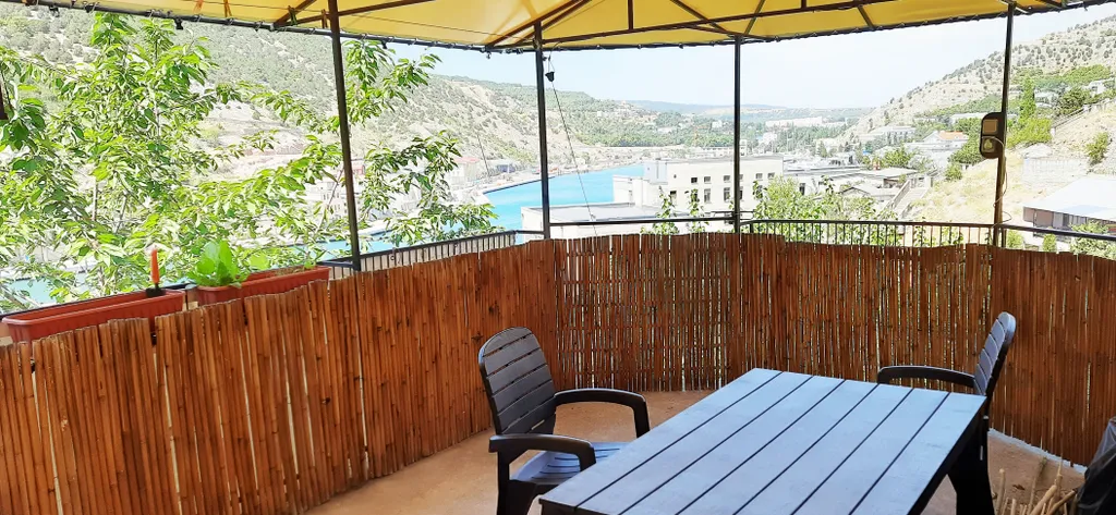 Бунгало на набережной