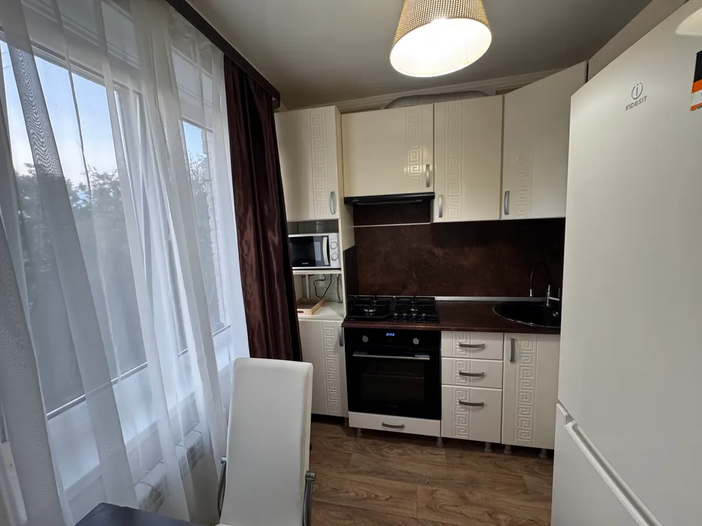 Уютная двухкомнатная квартира в 3 минутах ходьбы от центра города