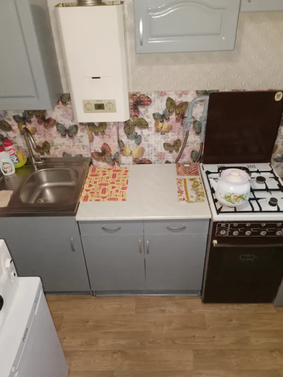 Двухкомнатная квартира, ЖД и автовокзал в шаговой доступности