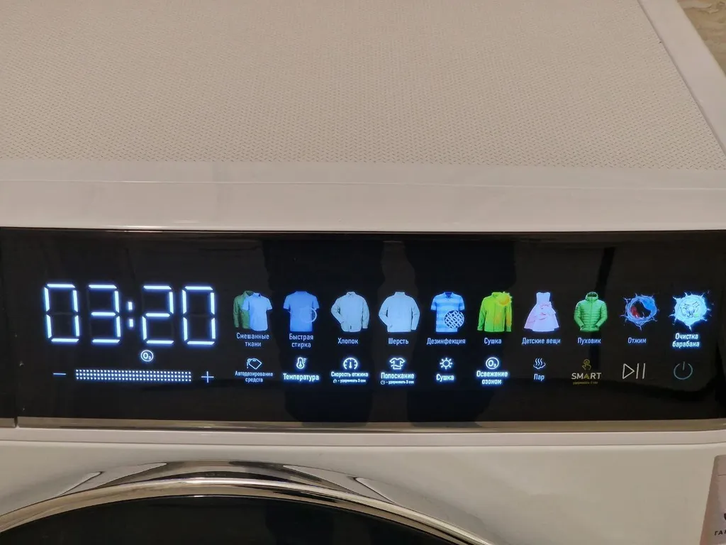 Квартира Квартира с кондиционером в центре, панорамный вид на набережную Енисея — Красноярск