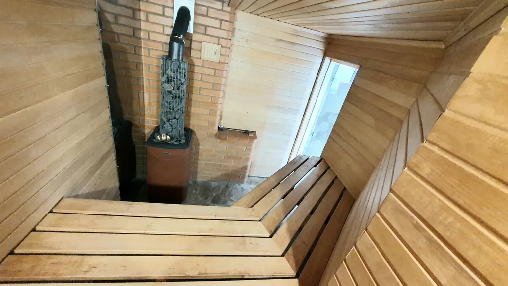 Новый комфортный дом с сауной в экозоне Бреста Красный двор