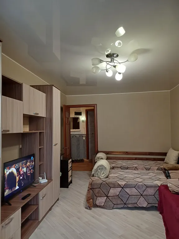 Уютная просторная однушка в Новлянском