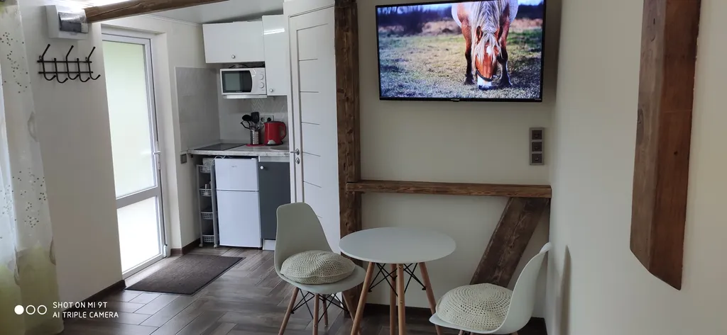 Небольшая дружелюбная студия с патио