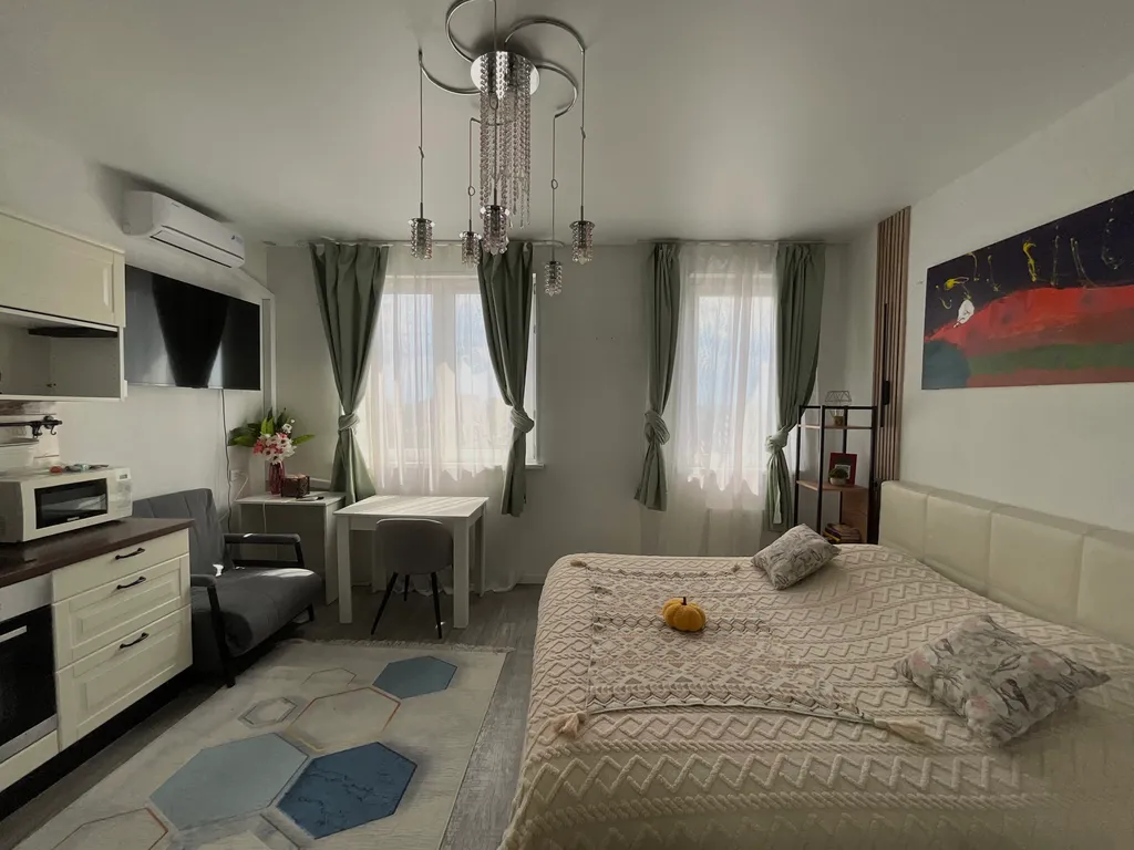 Уютная студия у метро Рассказовка