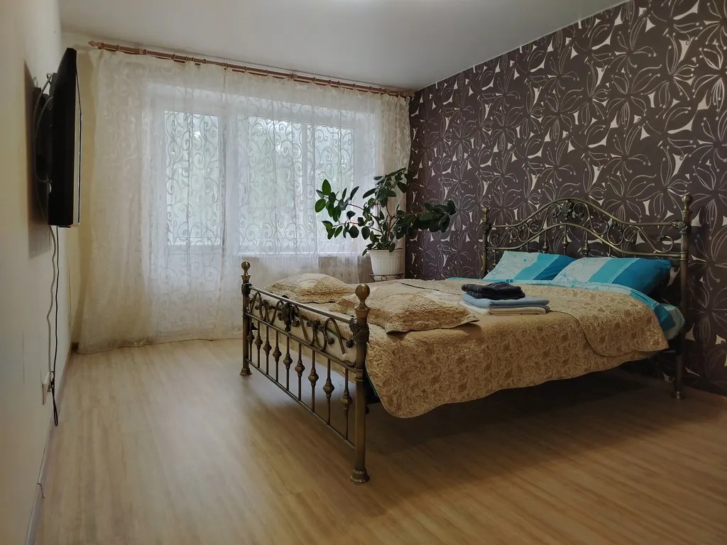 Квартира в спальное районе — аренда посуточно в Ижевск