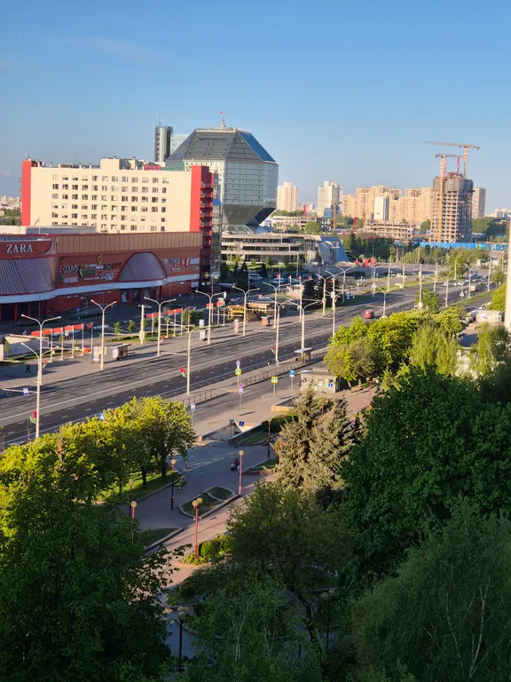 Квартира 3-х комнатная квартира у метро Восток и торгового центра — Минск