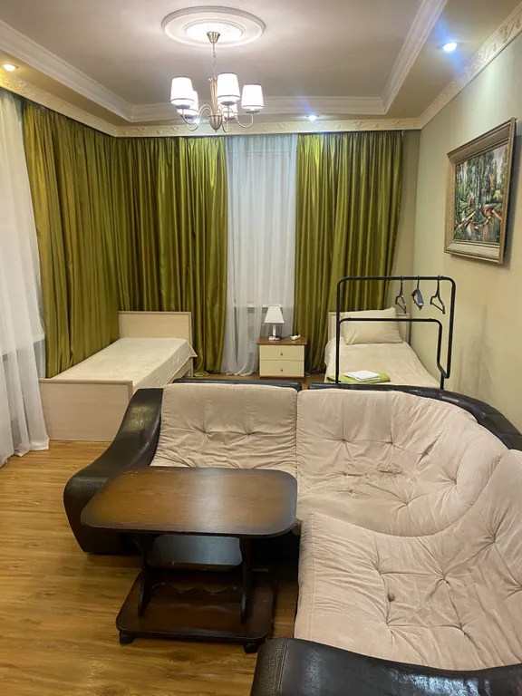 Два этажа с отдельным входом в уютном доме в ущелье рядом с озером